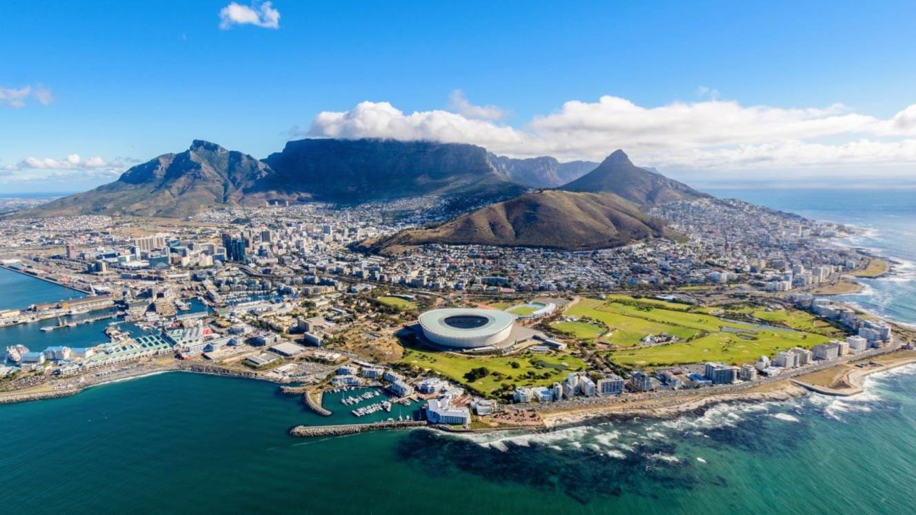 Overseas arrivals stagnate in Q3