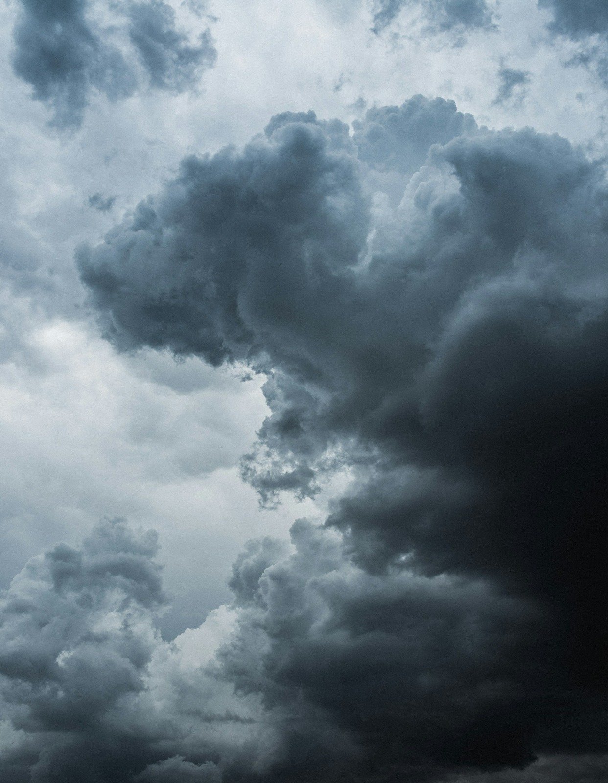 Department of Tourism warns climbers, trekkers of severe weather risk - The Tourism Times