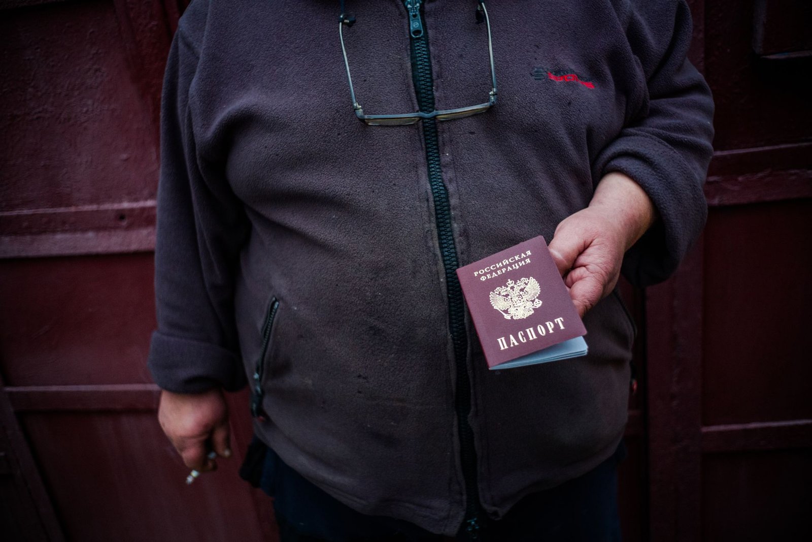 Russia intensifies pressure on occupied Ukrainians without Russian passports, military intelligence says - The Kyiv Independent