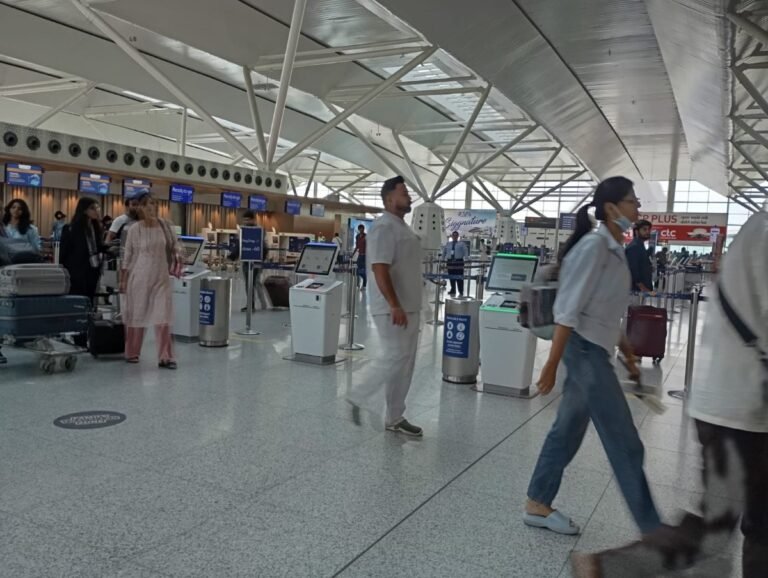 Hundreds of Travelers Impacted Across Europe as Athens, Paris and More Airports Face 70 Cancellations and 2,425 Delays