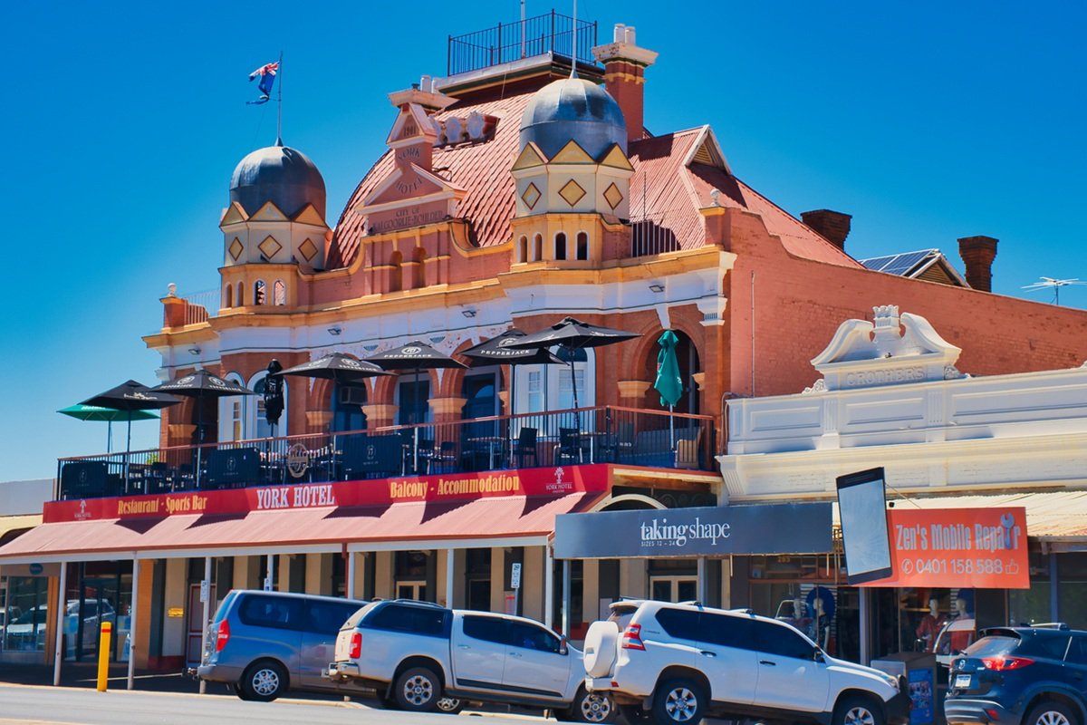 WA hospitality industry warns visa changes could cost 4,500 workers - theshout.com.au