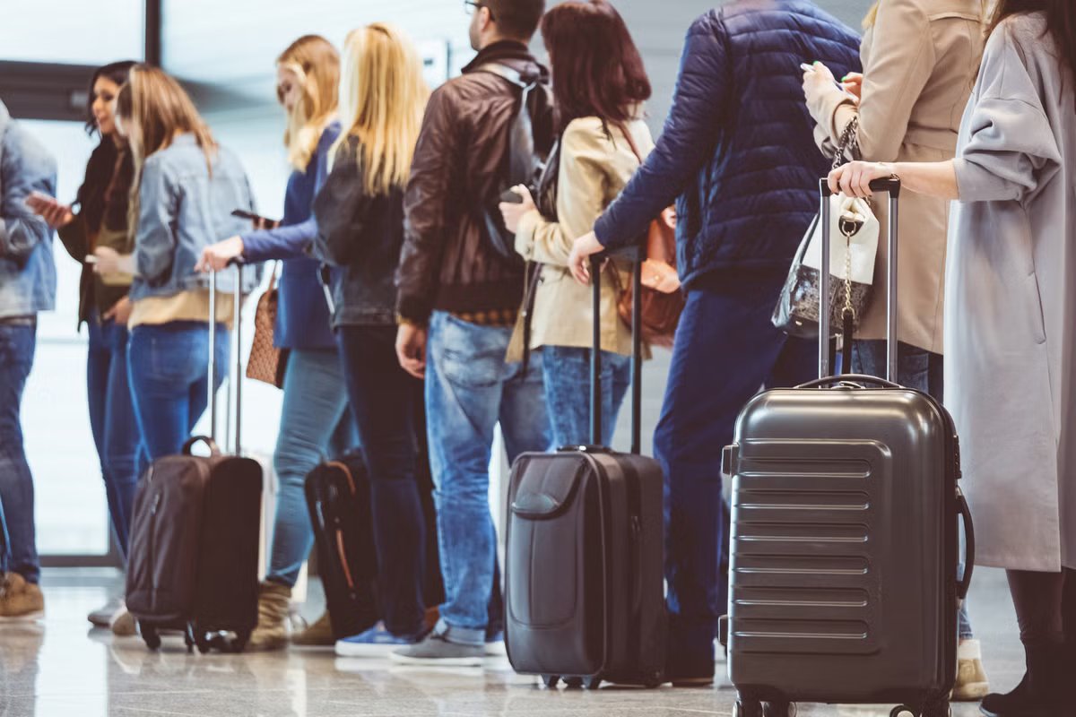 Calls for EU entry/exit system suspension to continue into 2027