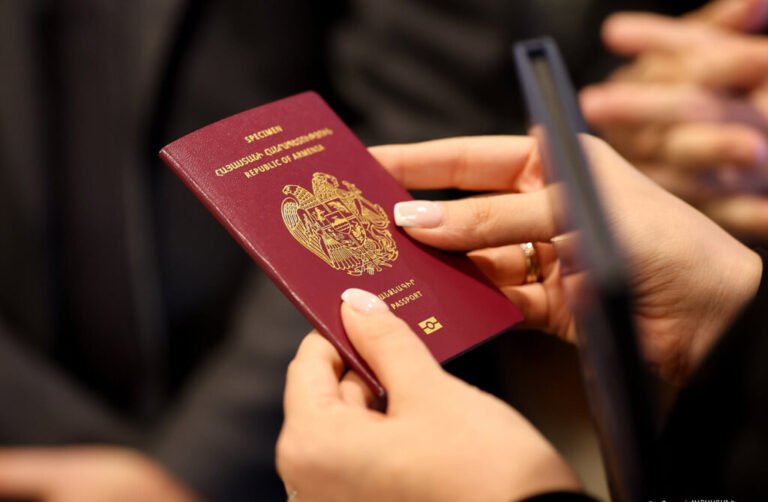 Prices for new biometric passports, ID cards announced (PAN.am) - PanARMENIAN Network