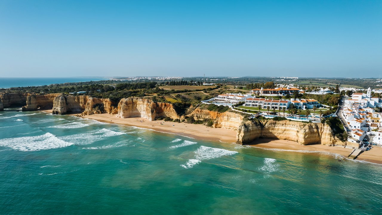 Portugal Triumphs at European Travel Awards as Lisbon, Algarve and Azores Earn Prestigious Tourism Honours