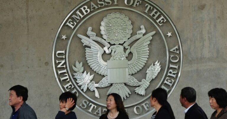 Four months after cracking down on African birth tourism, US suspends Chinese visa-free travel route over similar concerns - Business Insider Africa
