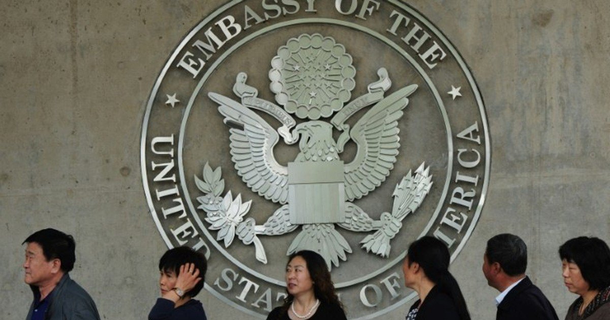 Four months after cracking down on African birth tourism, US suspends Chinese visa-free travel route over similar concerns - Business Insider Africa