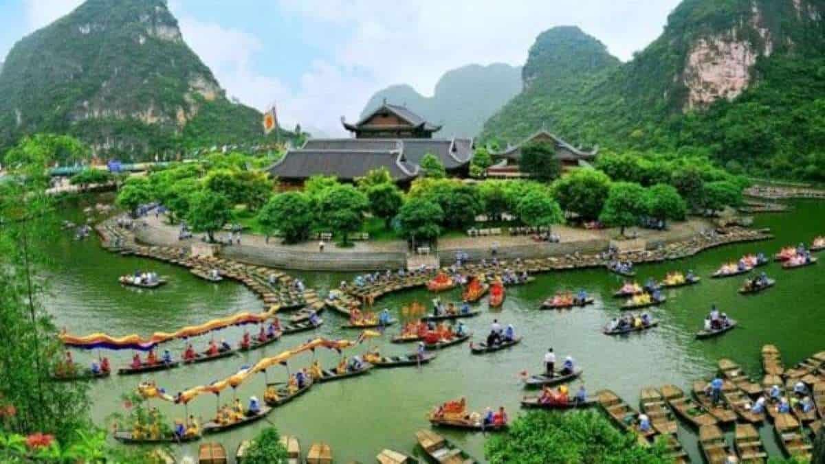 Vietnam Sees Triple-Digit Search Growth Along With Japan and a Few Countries as Indians Explore Asia This Festive Season