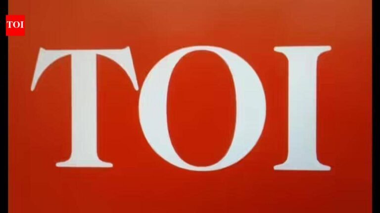 1 held for duping man on pretext of Dubai job; 61 passports seized - The Times of India